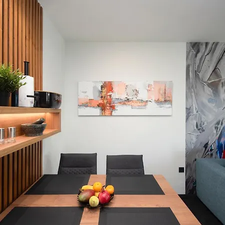 Apartman Jazine Lux D&d *